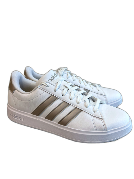 Adidas Shoe Size 9 White Leather Lace Up Sneaker Silver Stripes Sneakers White / 9