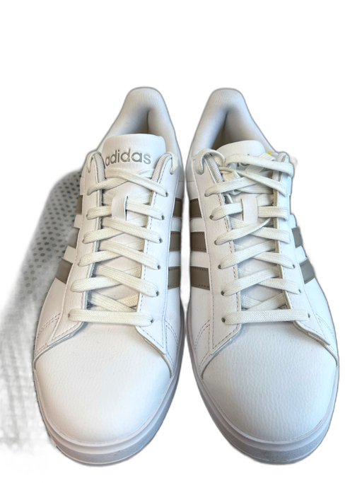 Adidas Shoe Size 9 White Leather Lace Up Sneaker Silver Stripes Sneakers White / 9