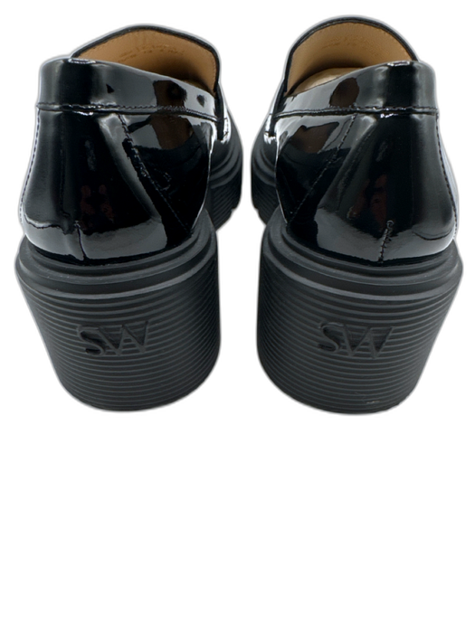 Stuart Weitzman Shoe Size 7.5 Black Synthetic Leather Patent Penny Loafers Black / 7.5