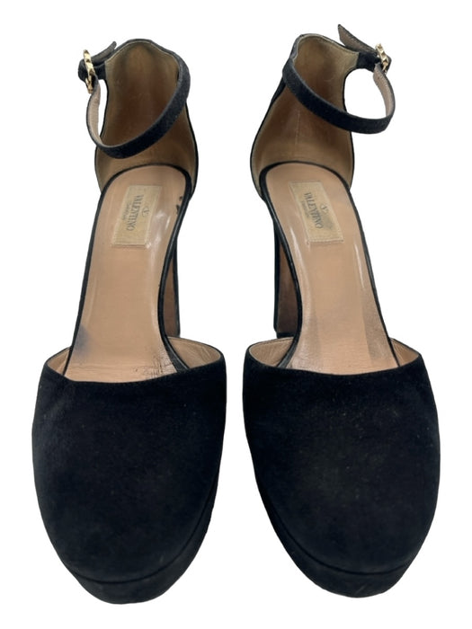 Valentino Shoe Size 39 Black Suede Platform Round Toe Ankle Buckle Pumps Black / 39