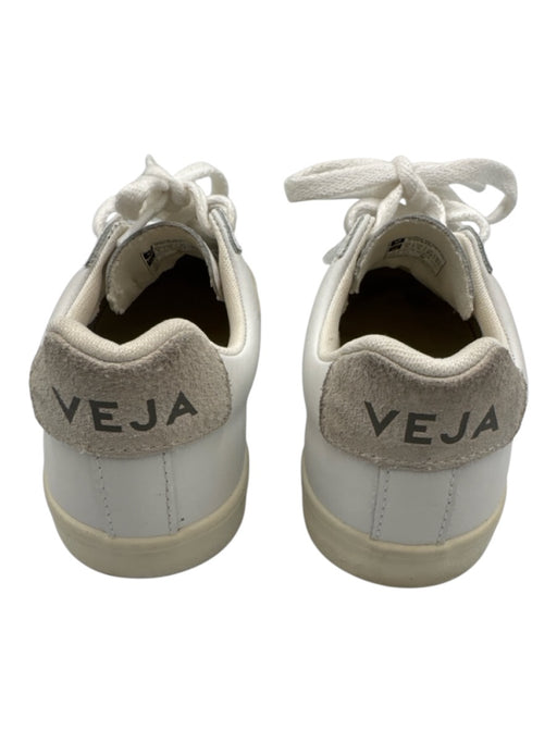 Veja Shoe Size 5 White Leather Upper Lace Up Logo Suede Low Top Sneakers White / 5