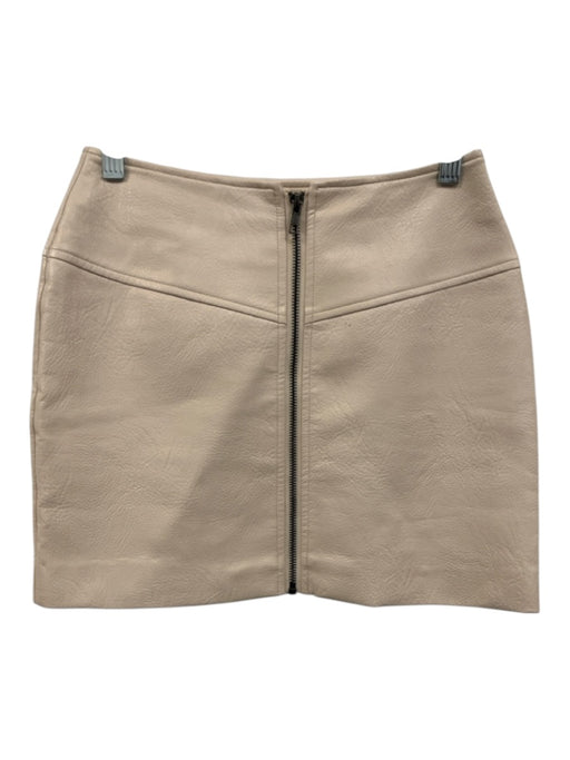 ASTR Size XS Cream PU Leather Zip Front Mini Skirt Cream / XS