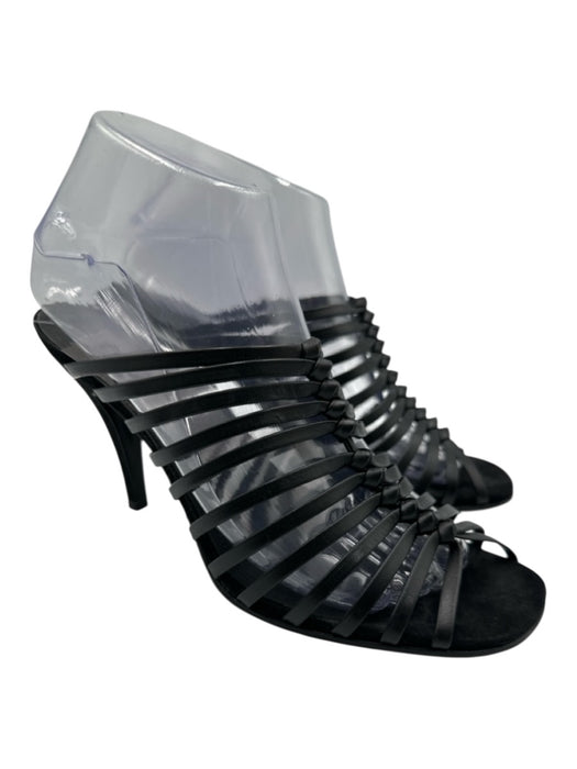 Salvatore Ferragamo Shoe Size 8.5 Black Leather Upper Knot Detail Caged Sandals Black / 8.5