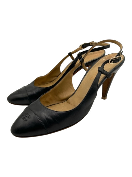 Chanel Shoe Size 40 Black & Beige Leather Almond Toe Cap Toe sling back Pumps Black & Beige / 40