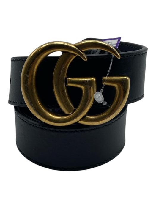 Gucci Black Leather Gold Tone Hardware Logo Peg Buckle Belts Black / 32