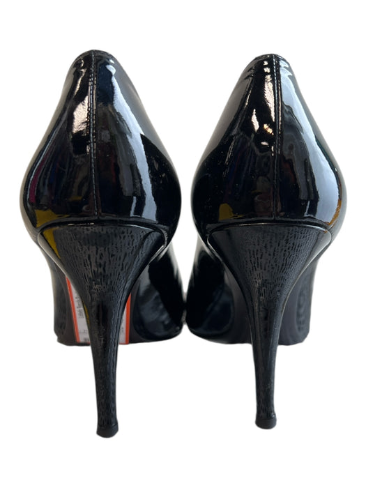 Stuart Weitzman Shoe Size 10 Black Patent Leather Pointed Toe Pump Shoes Black / 10