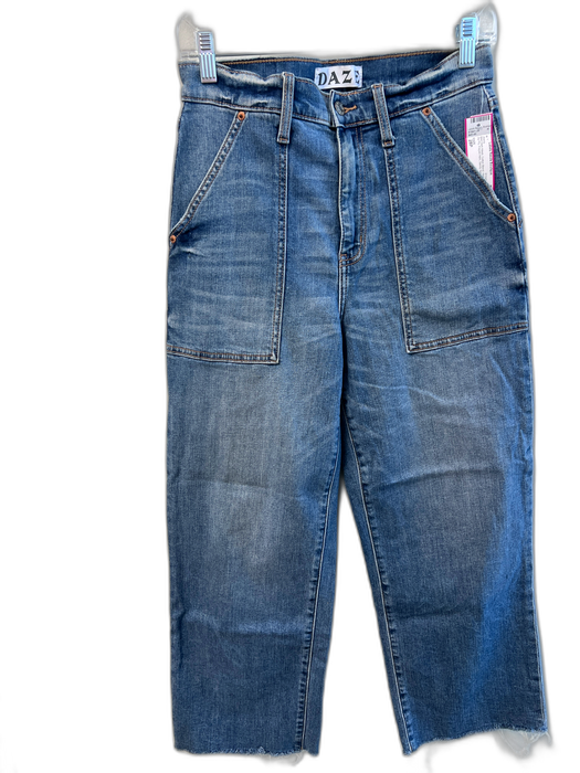 DAZE Size 28P Med Dark Wash Cotton Blend High Rise Zip Fly Frayed Hem Jeans Med Dark Wash / 28P