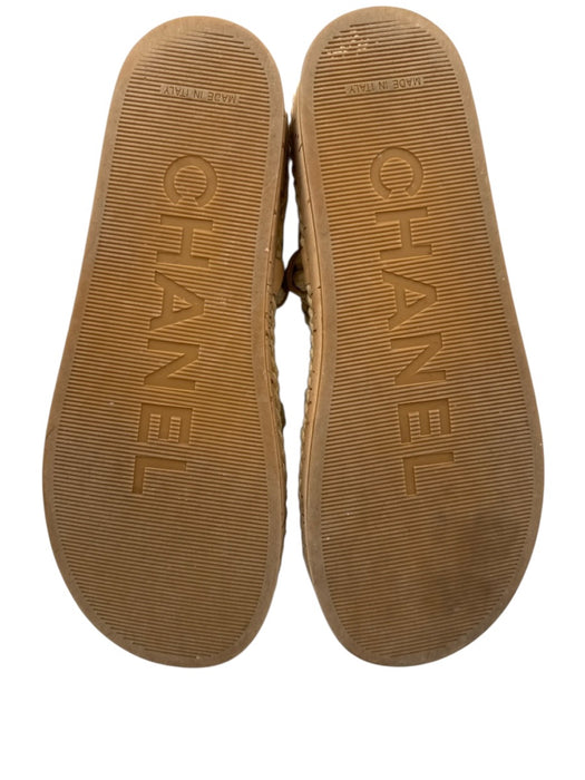 Chanel Shoe Size 38 Beige Leather Cork Rope Logo Flats Sandals Beige / 38