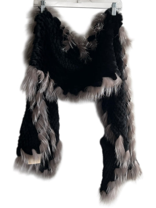 Jayley Black & Taupe Fur Tufts Pockets scarf Black & Taupe / One Size