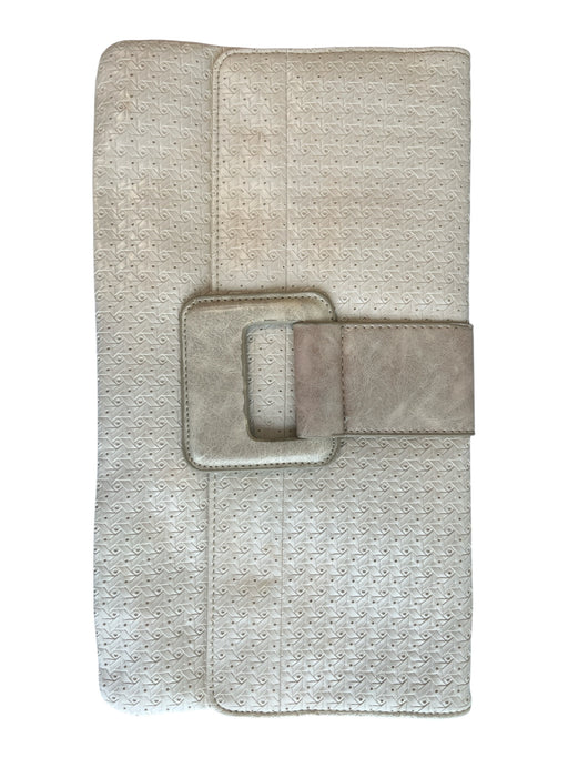 No Brand Beige Flap Clutch Magnetic Close Buckle Accent Bag Beige / Medium
