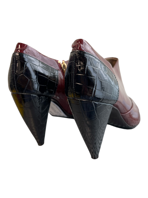 Pour la Victoire Shoe Size 6.5 Maroon & Black Patent Leather Peep Toe Booties Maroon & Black / 6.5