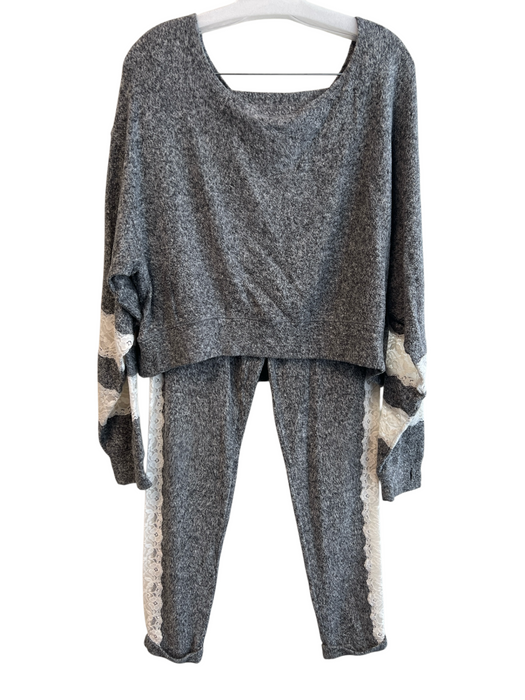 The Kooples SPORT Size 2 Gray & White Viscose Lace Accents Wide Neck Pants Set Gray & White / 2