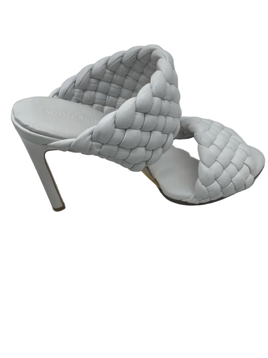 Bottega Veneta Shoe Size 39.5 White Leather Woven Gold Hardware Heel Sandals