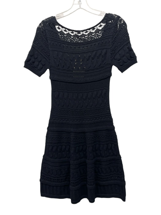 JS 71 Size XS Black Cotton Short Sleeve Knit Scoop Neck Knee length Dress