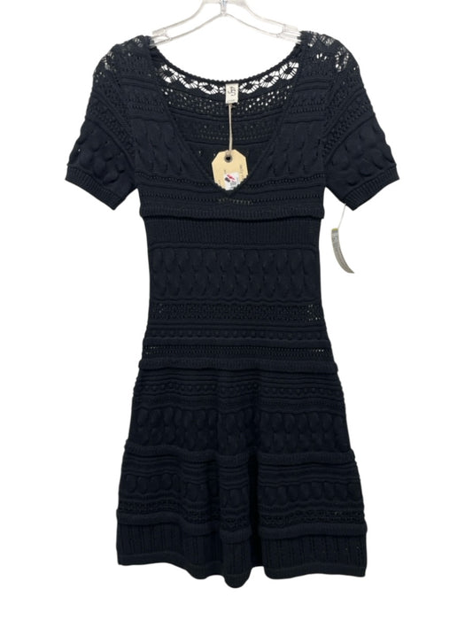JS 71 Size XS Black Cotton Short Sleeve Knit Scoop Neck Knee length Dress Black / XS