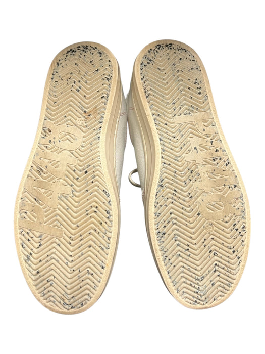 P448 Shoe Size 38 White Canvas Lace Up Almond Toe Sneaker Stitch detail Shoes White / 38