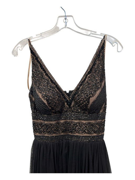 Aidan Mattox Size 0 Black Polyester Beaded Bodice Back Zip V Neck Tulle Gown Black / 0