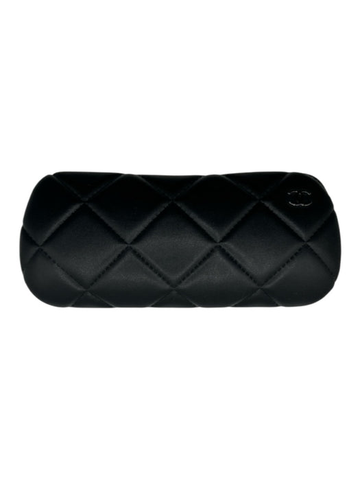 Chanel Black round Gold detail Cat Eye Sunglasses Black