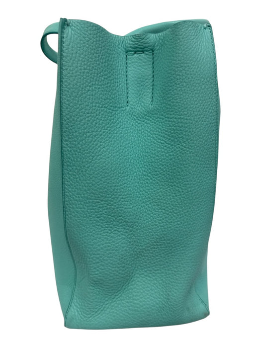 Tiffany & Co. Tiffany Blue Pebble Leather 2 Handles Open Top Hand Bag Tiffany Blue / M