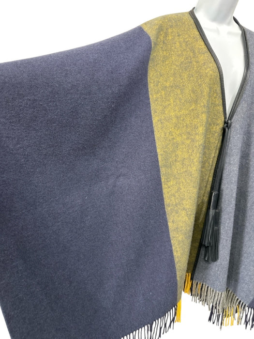 Hermes Size One Size Blue & Green Wool & Cashmere Fringe oversized plaid Coat Blue & Green / One Size