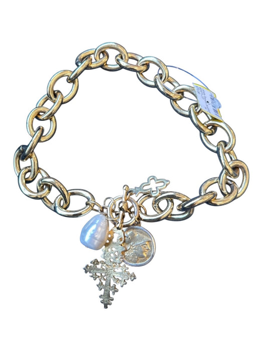 Kenneth Lane Gold & Pearl Metal Chunky Chain Charms Toggle Necklace Gold & Pearl