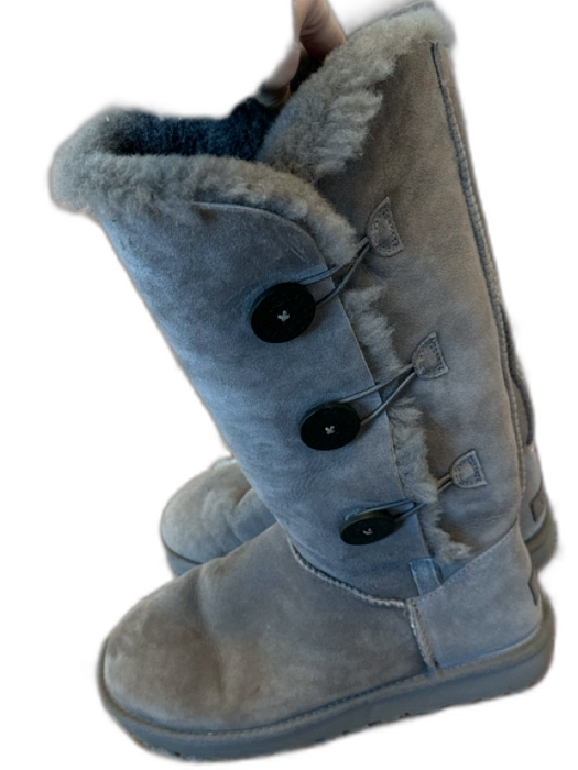 Ugg Shoe Size 10 Grey Suede Buttons Fur Tall Boots Grey / 10