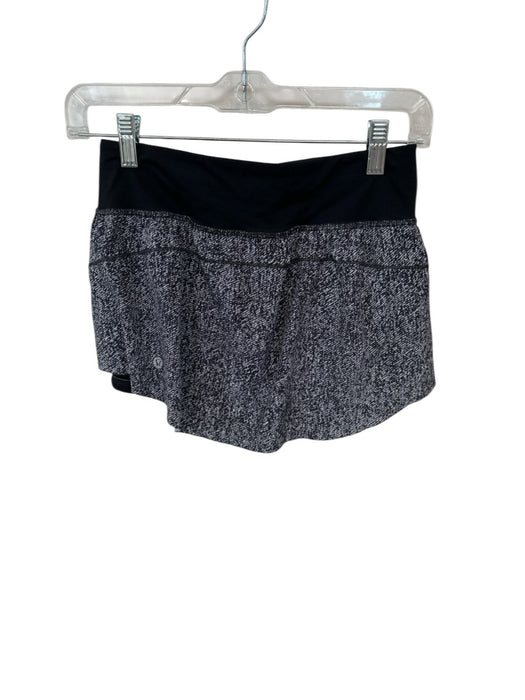 Lululemon Size Est XS Black & White Waist Band Abstract Athletic Shorts Black & White / Est XS