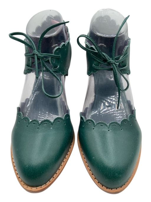 Elf Shoe Size 7 Dark Green Leather Upper Scalloped Perforated Almond Toe Pumps Dark Green / 7