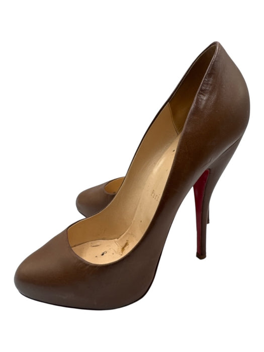 Christian Louboutin Shoe Size 39 Brown Leather Almond Toe Closed Toe Pumps Brown / 39