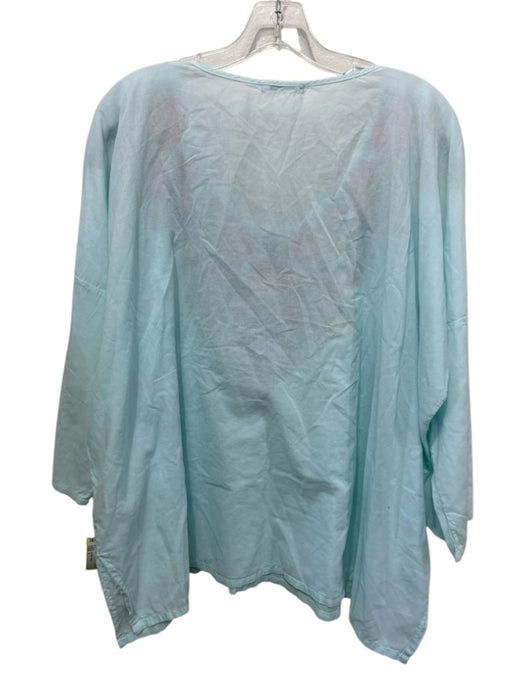 Johnny Was Size L Light Blue & Multi Cotton 3/4 Sleeve Floral Embroidery Top Light Blue & Multi / L