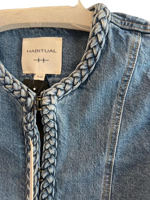 Habitual Size XS Light Wash Cotton Denim Round Neck Long Sleeve Jacket Light Wash / XS