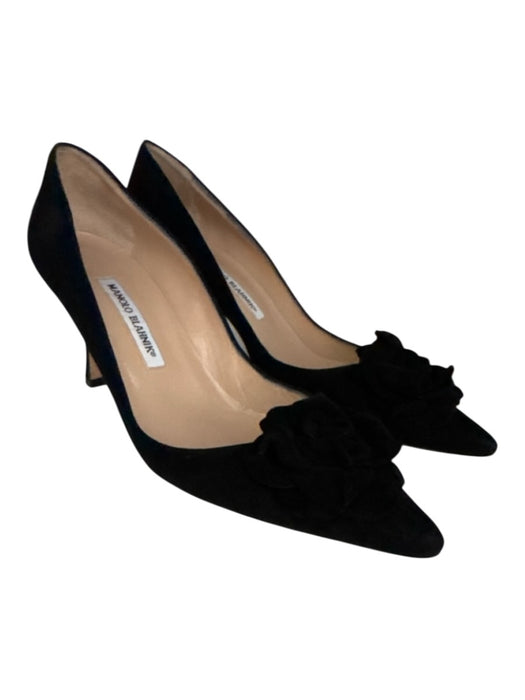 Manolo Blahnik Shoe Size 40 Black Leather Upper Suede Flower Pointed Toe Pumps Black / 40