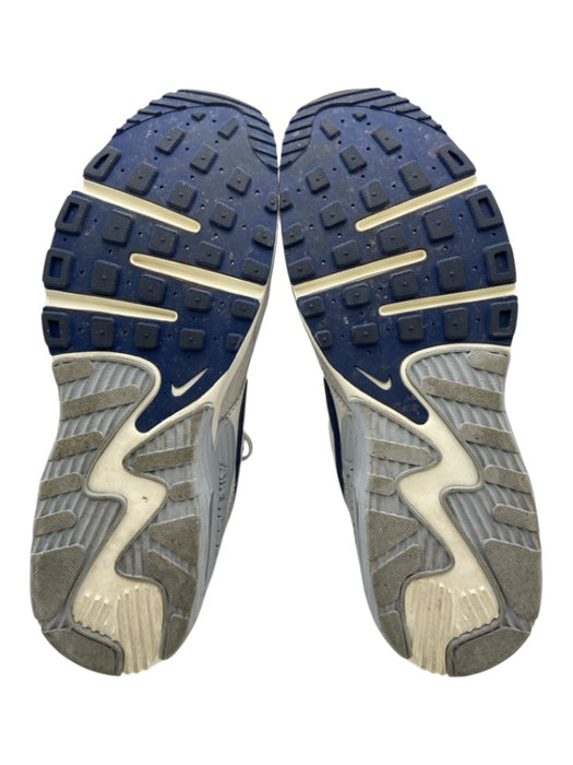 Nike Shoe Size 11 Like New White & Blue Synthetic & Leather Solid Trainer Shoes White & Blue / 11