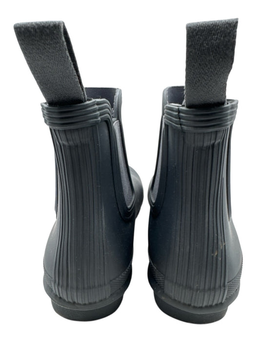 Hunter Shoe Size 8 Gray Manmade Material Round Toe Elastic Pull Tab Booties Gray / 8