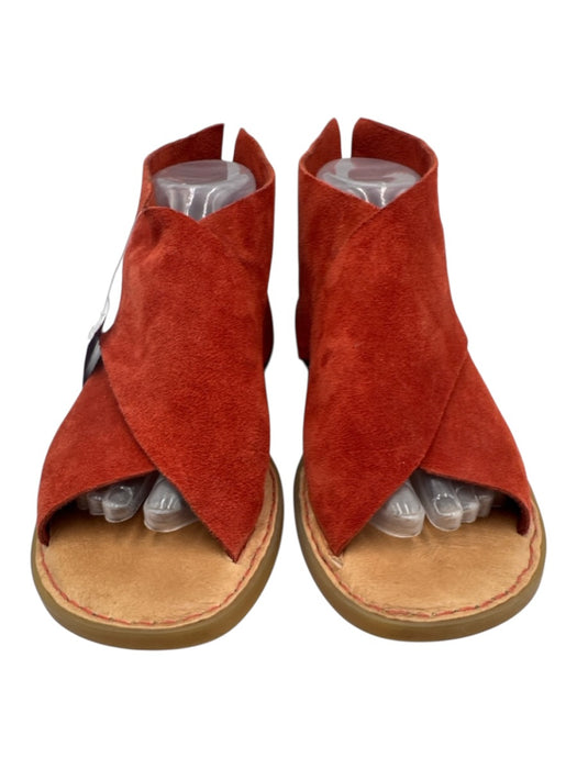 Born Shoe Size 9 Brick Red Leather Upper open toe Criss Cross Back Zip Sandals Brick Red / 9