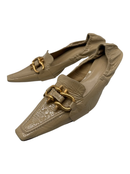 Bottega Veneta Shoe Size 40.5 Beige Patent Leather Gold Tone Hardware Pumps Beige / 40.5