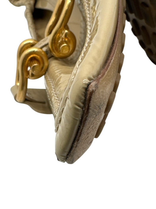 Bottega Veneta Shoe Size 40.5 Beige Patent Leather Gold Tone Hardware Pumps Beige / 40.5