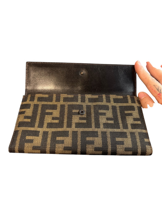 Fendi Brown Canvas & Leather Logo Plate Card Holder Coin Purse flap Wallets Brown