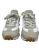 Veja Shoe Size 9 White & Beige Leather & Textile Upper Mesh Logo Sneakers White & Beige / 9