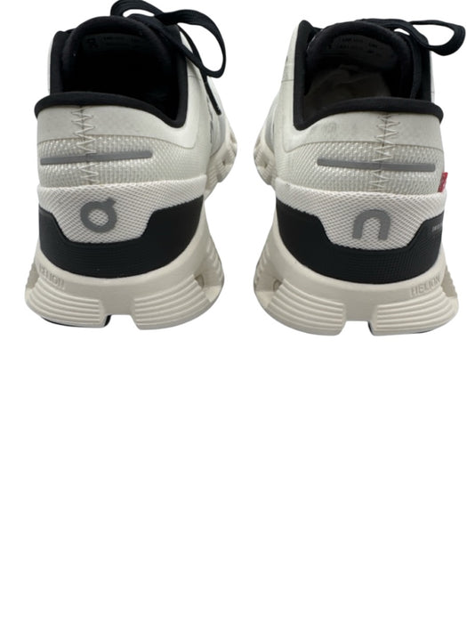 On Cloud Shoe Size 9 White, Black, Silver Synthetic Mesh Lace Up Sneakers White, Black, Silver / 9