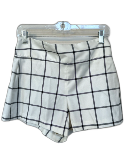 Alice & Olivia Size 8 White & Gray Polyester Back Zip Grid Shorts White & Gray / 8