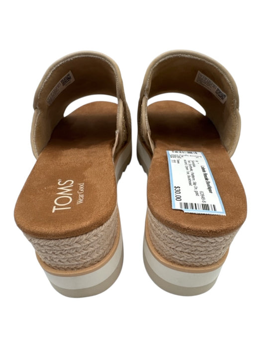 Toms Shoe Size 11 Tan Synthetic Platform Slip On gold accent Open Toe Sandals Tan / 11