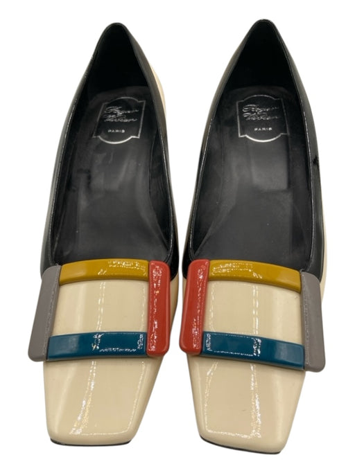 Roger Vivier Shoe Size 39 Cream, Blue, & Multi Patent Leather Midi Heel Pumps Cream, Blue, & Multi / 39