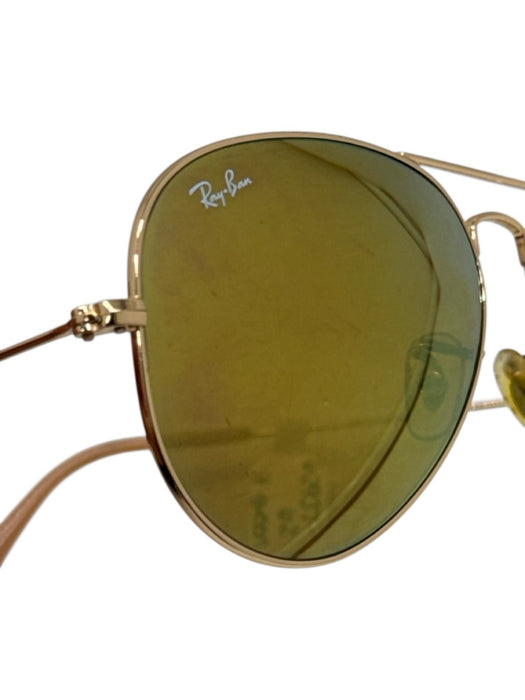 Ray Ban Gold Tone & Yellow Metal Mirror Lens Aviator Sunglasses Gold Tone & Yellow