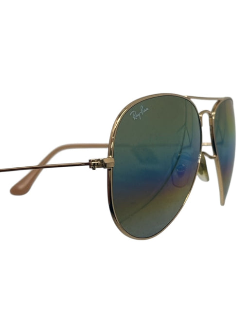 Ray Ban Gold Tone & Multi Metal Mirror Lens Aviator Gradient Rainbow Sunglasses Gold Tone & Multi