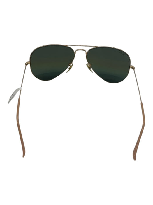 Ray Ban Gold Tone & Multi Metal Mirror Lens Aviator Gradient Rainbow Sunglasses Gold Tone & Multi