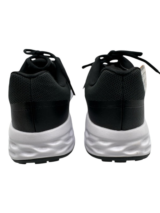Nike Shoe Size 11 Black & White Synthetic Running Lace Up Mesh Sneakers Black & White / 11
