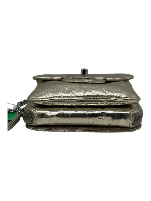 Chanel Gold Leather Crinkle Metallic Crossbody Chain Turn Clasp Bag Gold / S