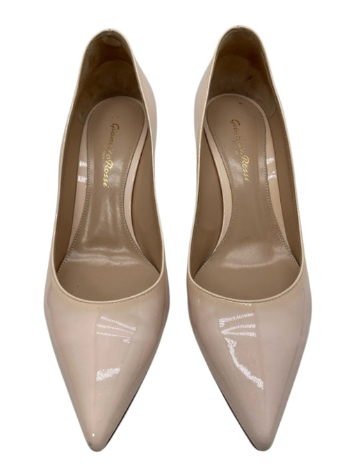 Gianvito Rossi Shoe Size 38 Nude Beige Patent Leather Pointed Toe Mid Heel Pumps Nude Beige / 38