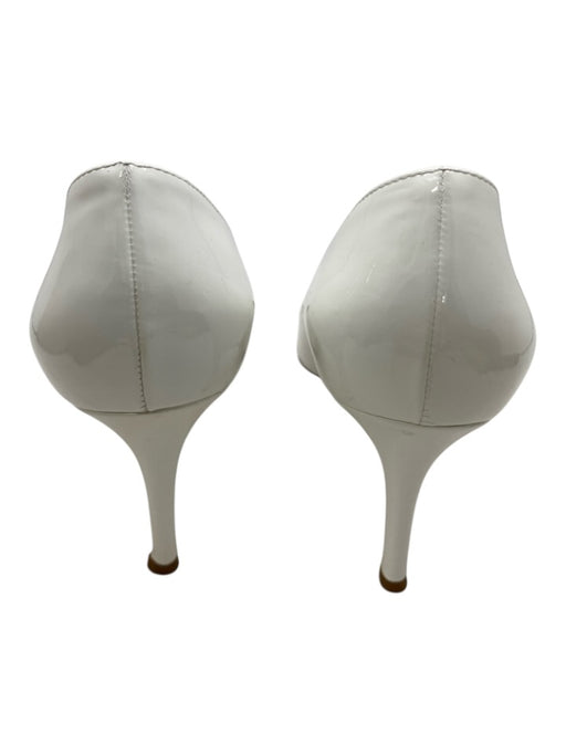 Gianvito Rossi Shoe Size 38 White Patent Leather Pointed Toe Mid Heel Pumps White / 38